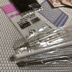 ネイルシール、髪飾り他の画像