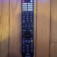 ※説明文必須SONY製サウンドバー付きSHARP 有機EL テレビ　65インチの画像