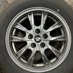 バリ溝端スタッドレスタイヤの画像