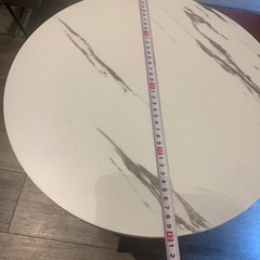 サイドテーブルの画像