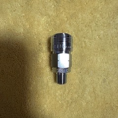 高圧コンプレッサー　カプラ　プラグ　6個セットの画像