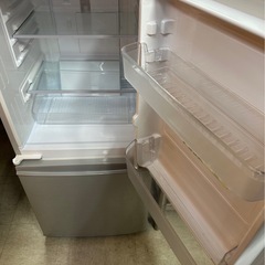 2018年製　シャープ　137L　　冷蔵庫の画像