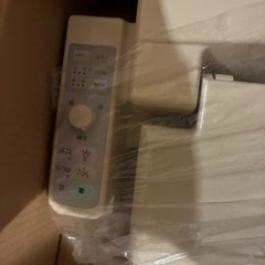 【取引中】トイレ　温水洗浄便座の画像