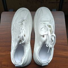 新品 26cm メンズ スニーカー ホワイト 厚底 シューズ 普段着 識別番号:【N517-S】の画像