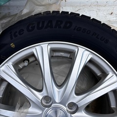 ヨコハマ スタッドレスタイヤ 175/65R15 ホイール付き 4本セット（2017年製）の画像