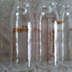 Pigeon ガラス哺乳瓶 100ml 4本セット 哺乳瓶 授乳の画像