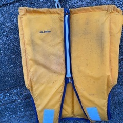 ライフジャケット　救命胴衣　4着の画像