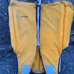 ライフジャケット　救命胴衣　4着の画像