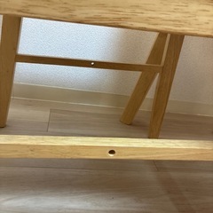 ダイニングテーブルの画像