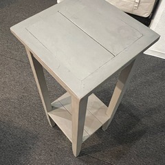 グレー　木棚　の画像