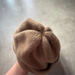 JIMMY CHOO ニット帽の画像