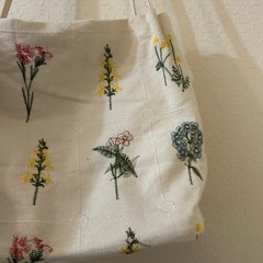 花柄 刺繍 ホワイト ハンドバッグの画像