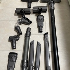 ダイソン　ハンドクリーナー　セット
の画像