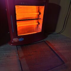 正常作動品　暖房器具 スチーム付電気ストーブ【National】FE-08A1E 赤 スチームの画像