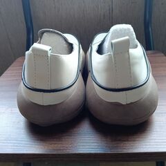 新品 24.5cm レディース スニーカー ホワイト シューズ 靴 カジュアル 識別番号:(934-Z)の画像