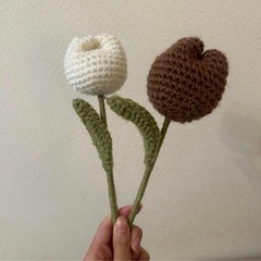 編みぐるみ お花 編み物 ブーケ 2本セットの画像
