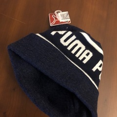 PUMA ニット帽
の画像