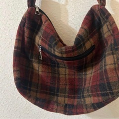 赤 えんじ ショルダーバッグ の画像