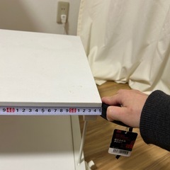 キャスター付きTV台の画像