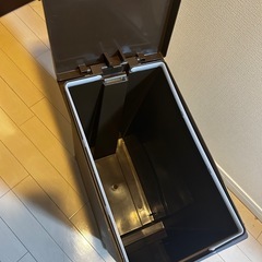 ニトリ30L ゴミ箱の画像