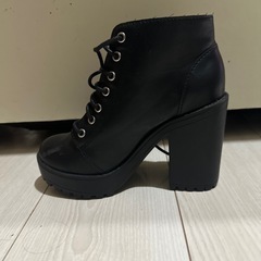 レディース厚底あみあげブーツの画像