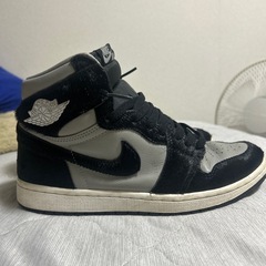 ナイキ ウィメンズ エアジョーダン1 レトロ ハイ OG ミディアム グレーの画像