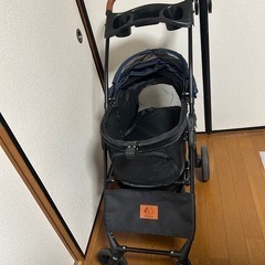 ペットバギーの画像