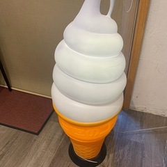 日世ソフトクリームディスプレイ　スタンドの画像