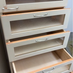 （美品）食器棚の画像