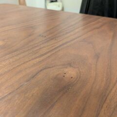 【ニトリ】ダイニングテーブル+イス2つセットの画像