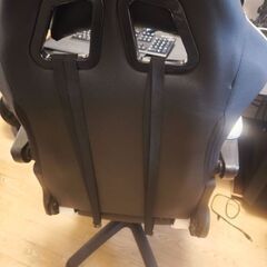 ゲーミングチェア　直接引取(現金取引用)の画像