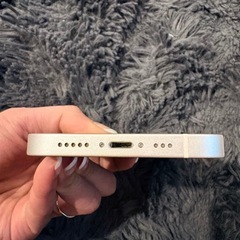 【美品】iPhone 14 256GB スターライト Simフリーの画像