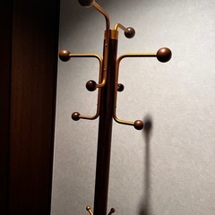 ポールハンガー ポストモダン ミッドセンチュリー の画像