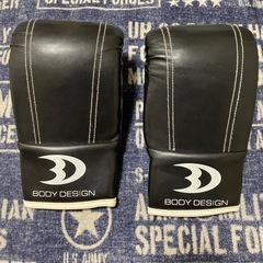 美品　サンドバッグ　グローブ、砂『重り』付き、おまけ付きの画像