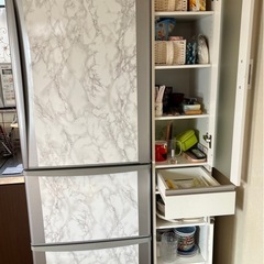 収納家具の画像