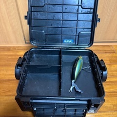タックルボックスの画像