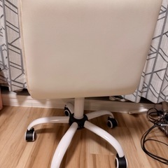 オフィスチェアの画像