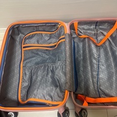 スーツケースの画像