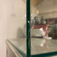 割れあり〇60cmフレームレス規格水槽 の画像