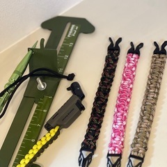 パラコード　ブレスレット　アクセサリー　キーホルダー　新品の画像