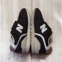New Balance 996 キッズ 14cm ブラックの画像
