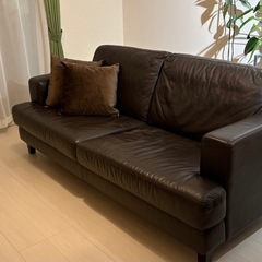 KEYUCA 3人掛けソファーの画像