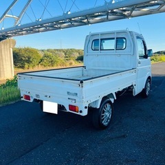 スズキ キャリイ 軽トラック 4wd マニュアル車の画像