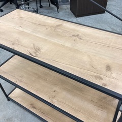 【kj200】美品 棚付き ハンガーラック コートラック オフィスからお部屋にも ブラックスチール×木目調棚板  オープンラック 収納　検)一人暮らし　ファミリー　冷蔵庫　洗濯機　オフィス　事務　テーブル　ラック　収納　家具　ソファ ダイニング 食器棚 キッチンの画像