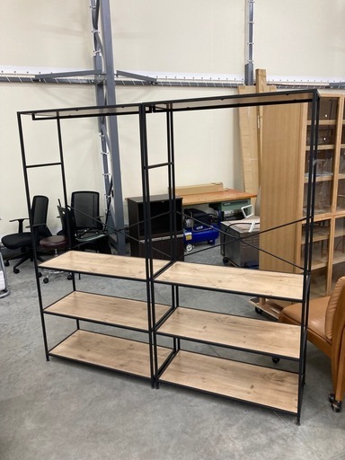 【kj200】美品 棚付き ハンガーラック コートラック オフィスからお部屋にも ブラックスチール×木目調棚板  オープンラック 収納　検)一人暮らし　ファミリー　冷蔵庫　洗濯機　オフィス　事務　テーブル　ラック　収納　家具　ソファ ダイニング 食器棚 キッチン