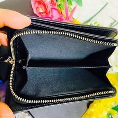 本革✨MARC JACOBS✨マークジェイコブス ✨クロコ✨二つ折り財布✨黒色の画像