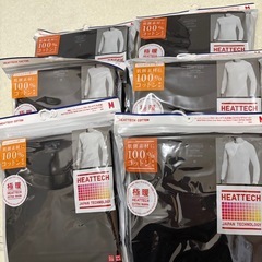 ユニクロ 極暖 ヒートテック 6着の画像