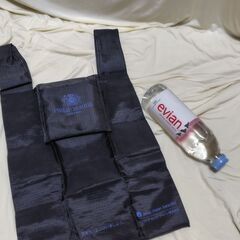 【まだ受付中・送付可能】未使用品非売品 PHILIP MORRIS JAPAN K.K, フィリップモリス エコバック 折りたたみ可能 ロゴ 早い者勝ちです✨✨の画像