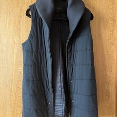 22オクトーブルのネイビーコートの画像