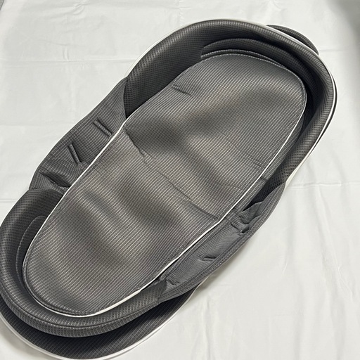 ベビーアムール ベッドインベッド グレー 袋付き 綺麗 簡易ベッド ほぼ